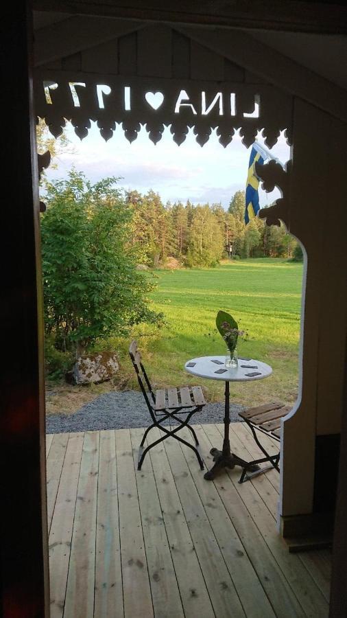 Liten Enklare Klimatsmart Stuga I Roslagen Östhammar Exterior foto