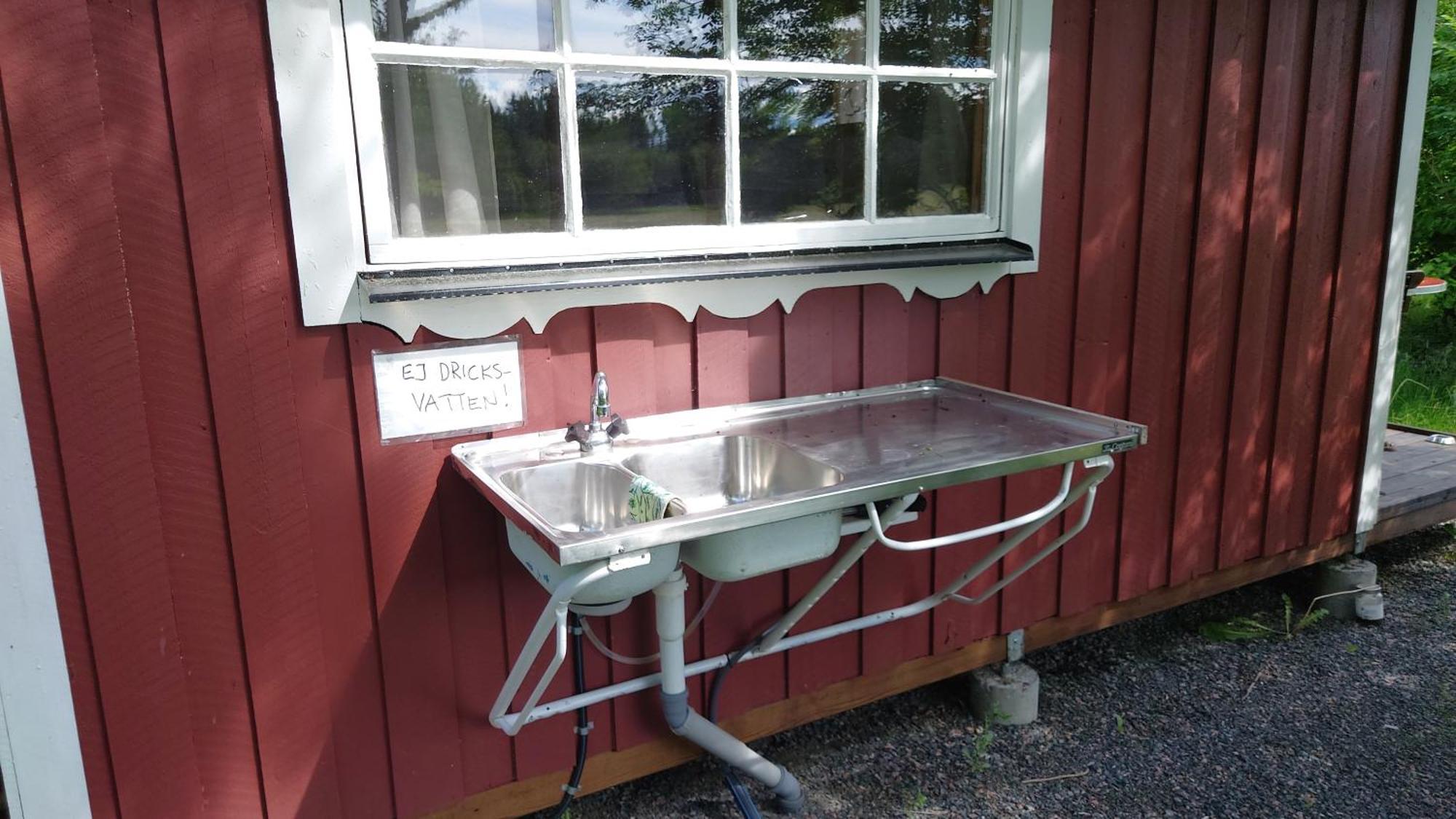 Liten Enklare Klimatsmart Stuga I Roslagen Östhammar Habitación foto